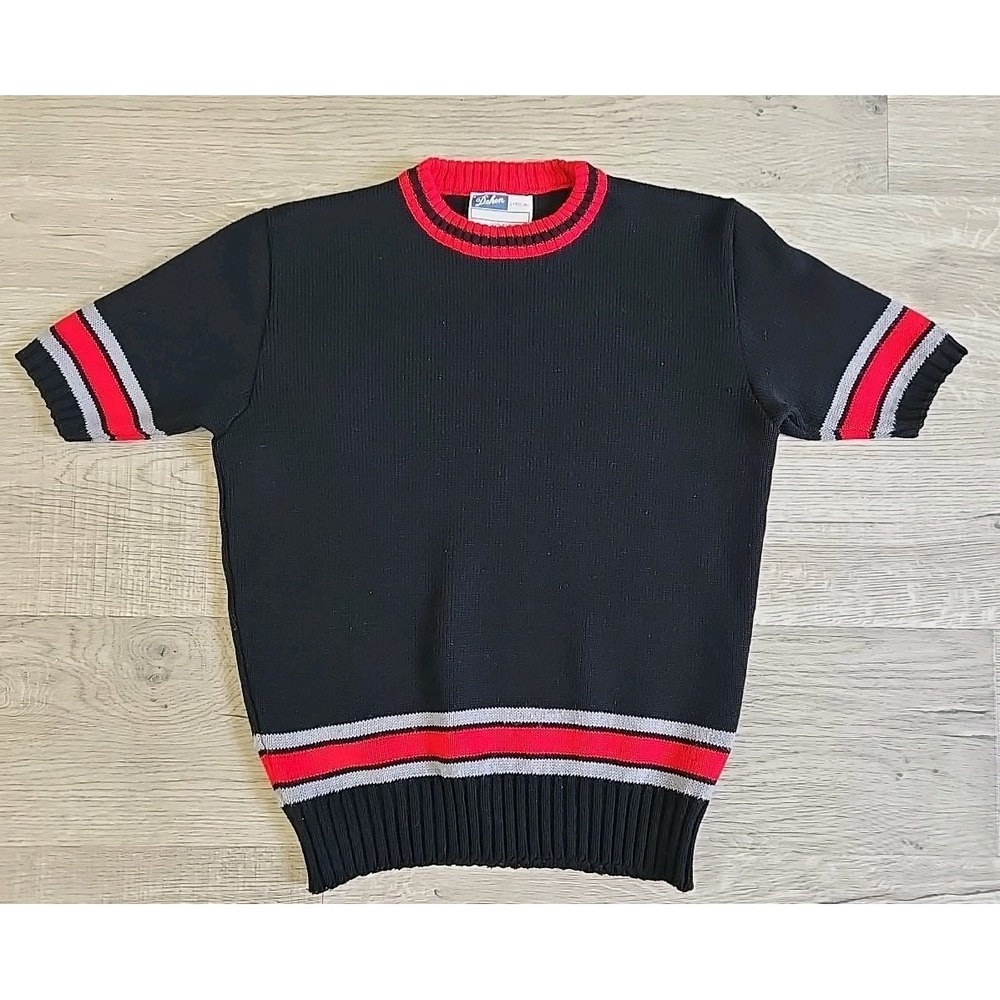 Vintage Dehen Black Red‎ Gray Striped Short Sleeve Sweater Knit Top Medium Rare